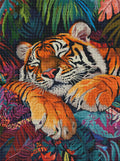 Diamantmalerei Tigerschlaf mit funkelndem Strass-Effekt und sichtbaren Details des Motivs