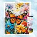 5D Diamond Painting Motiv: Ein Monarchfalter inmitten bunter Blumen, gestaltet im plastischen Impasto-Stil mit fühlbarer Farbstruktur.