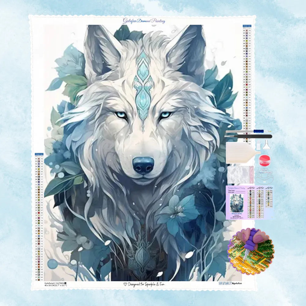 5D Diamond Painting Motiv: Ein edler weißer Wolf mit eisblauen Augen und einer mystischen Markierung auf der Stirn, umgeben von kühlen blauen Blättern.