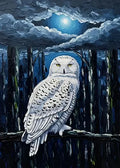Beeindruckende digitale Kunst einer Schnee-Eule im Wald bei Nacht, gemalt mit groben, strukturierten Pinselstrichen in der traditionellen Impasto- und Spachteltechnik.